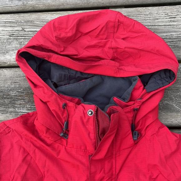 Red Columbia Ski Jacket - Picture 7 of 14